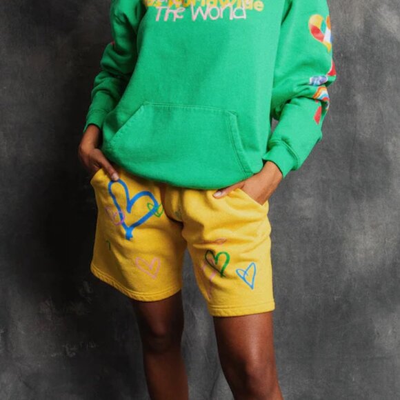 Kids Worldwide Love You Shorts Size Large - Picture 10 of 10